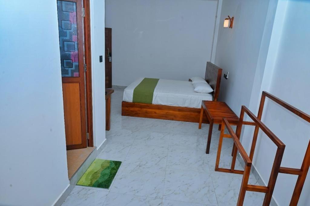 Emerald Home Stay Anuradhapura Kültér fotó