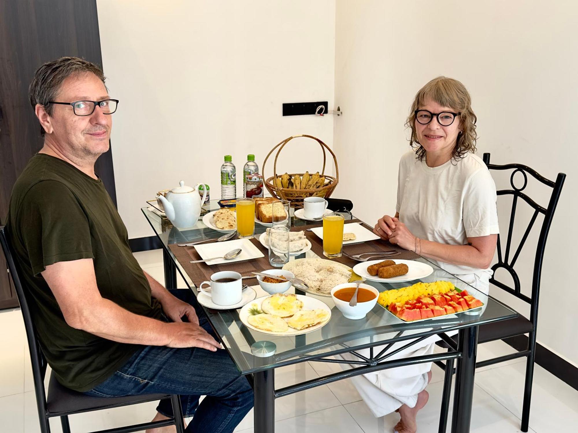 Emerald Home Stay Anuradhapura Kültér fotó