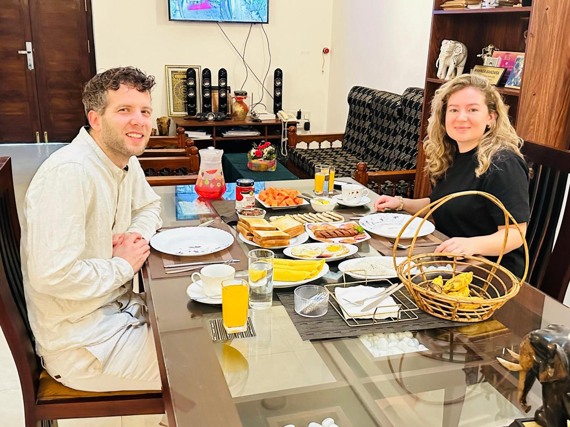 Emerald Home Stay Anuradhapura Kültér fotó